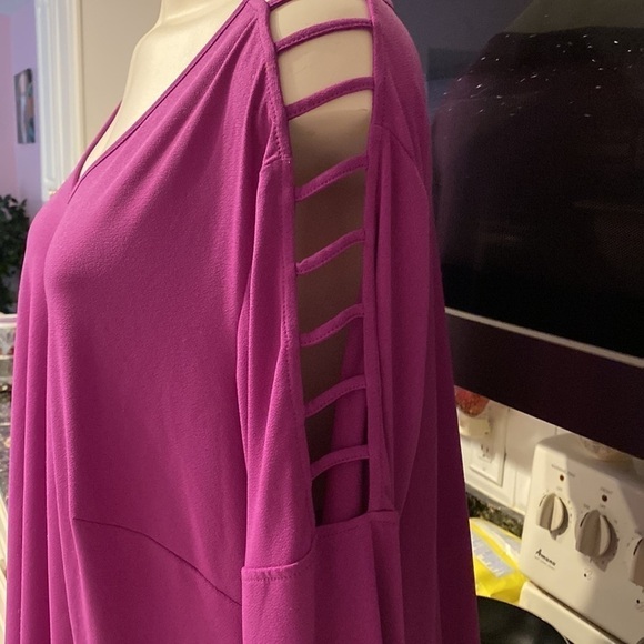 e womens Adrianna Papell solid purple 3/4 sleeve stretch plus size top 3X - Picture 2 of 5